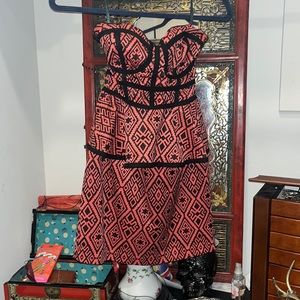 NWT 2B BEBE LORI CONTRAST BINDING DRESS SIZE S